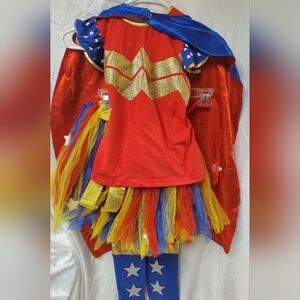 Girls size 5 wonder woman costume